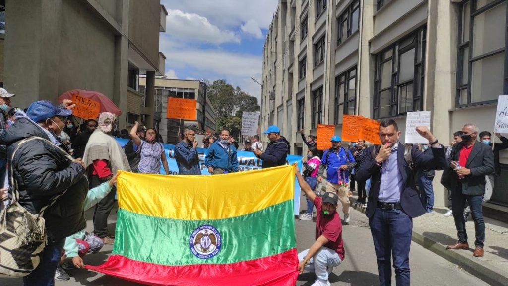 Docentes del Magdalena realizan platón en el Ministerio de Educación ...