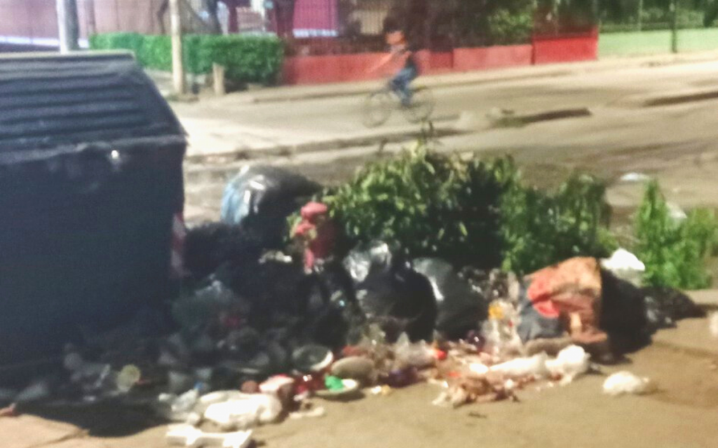 Continúa la acumulación de basuras en Santa Marta - Santa Marta Al Día