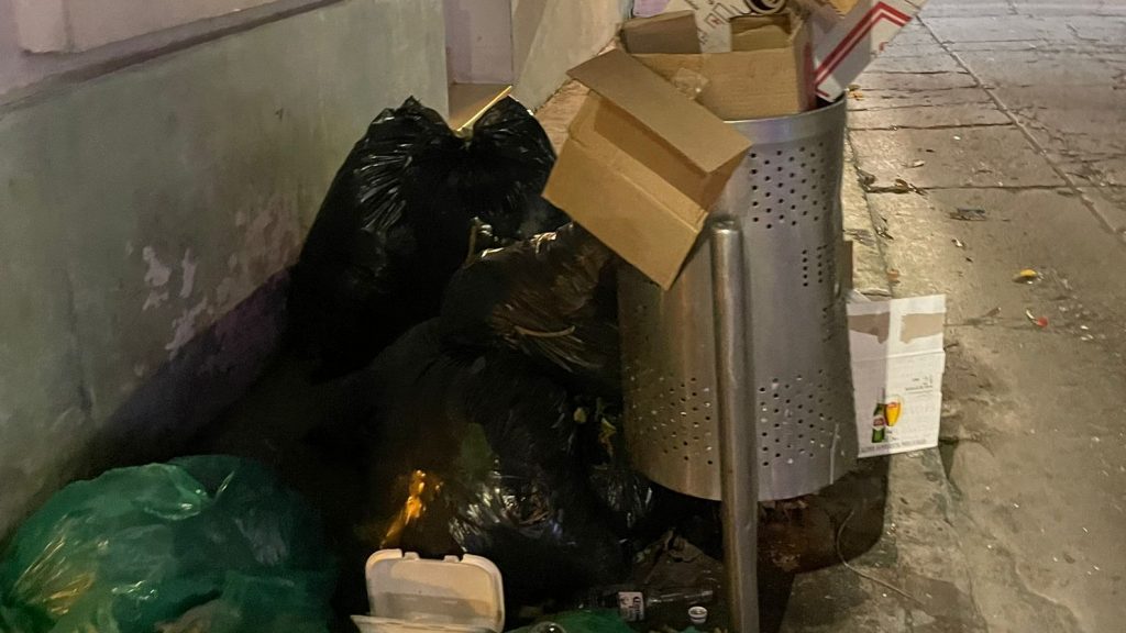 Denuncian falta de recolección de basura en el Centro Histórico - Santa ...