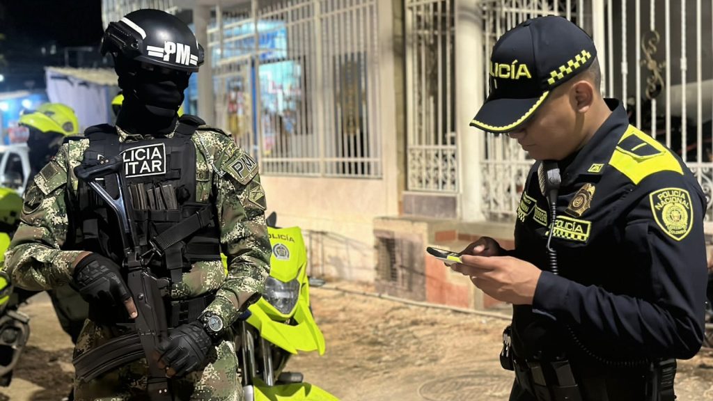 Policía y Ejército realizan operativos de seguridad en Gaira - Santa ...