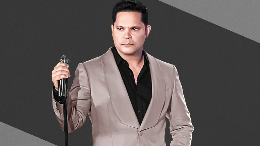 La leyenda de la salsa Rey Ruiz explora el formato de las Big Band, con