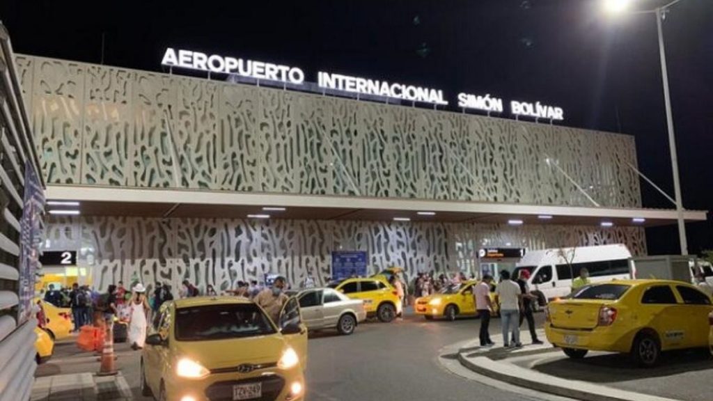 Más De 28 Millones De Pasajeros Se Movilizaron Por El Aeropuerto Simón Bolívar En 2023 Santa 5707