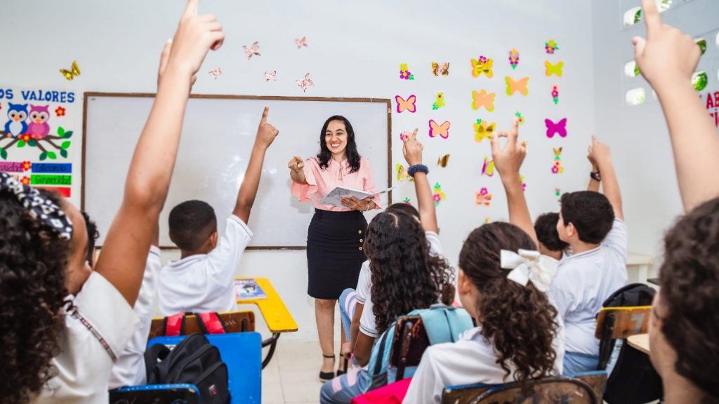 Más 174 mil estudiantes del Magdalena regresaron a clases este lunes ...