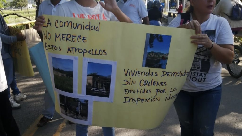 Comunidad volvió a bloquear la Troncal del Caribe a la altura de ...